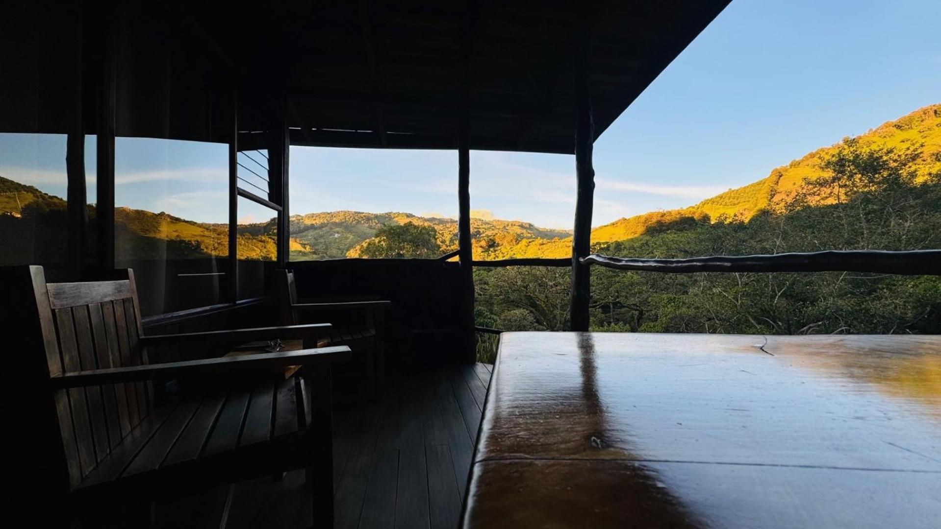 El Toucanet Lodge & Restaurante Copey Buitenkant foto